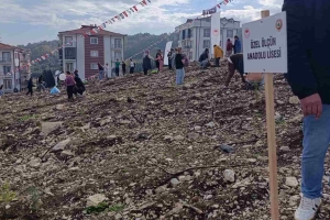 YEŞİL VATANI GELİŞTİRME VE KORUMA (FİDAN DİKİM ETKİNLİĞİ)